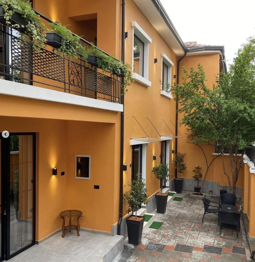 Vila Jasmine Tirana Extérieur photo