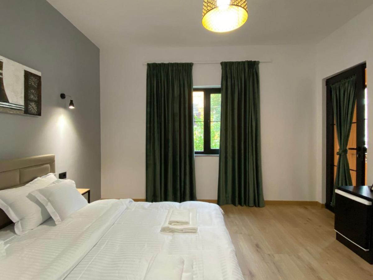 Vila Jasmine Tirana Extérieur photo