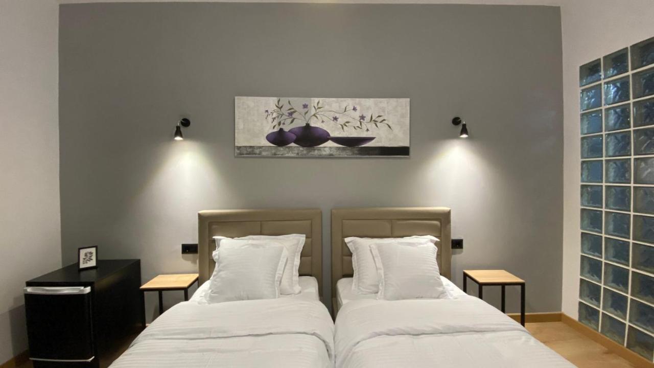 Vila Jasmine Tirana Extérieur photo