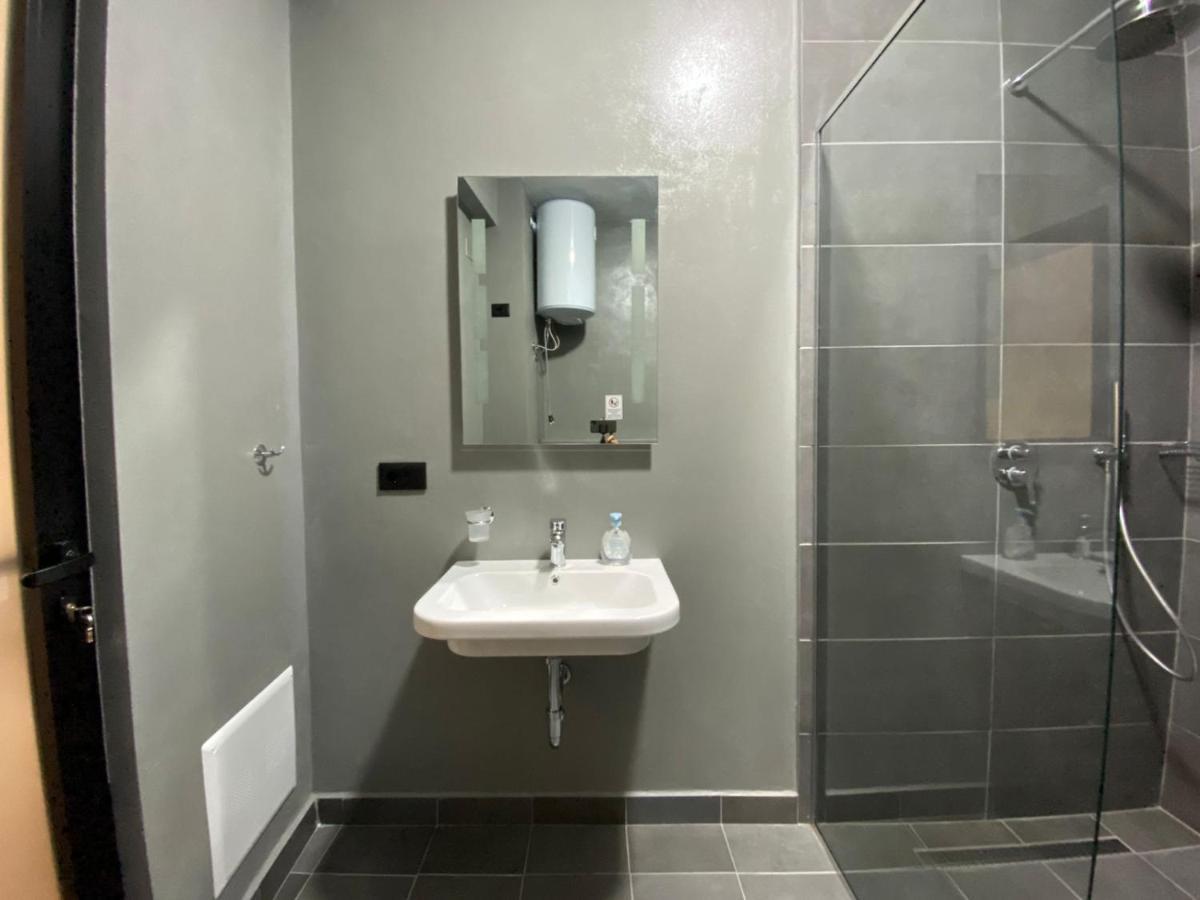 Vila Jasmine Tirana Extérieur photo