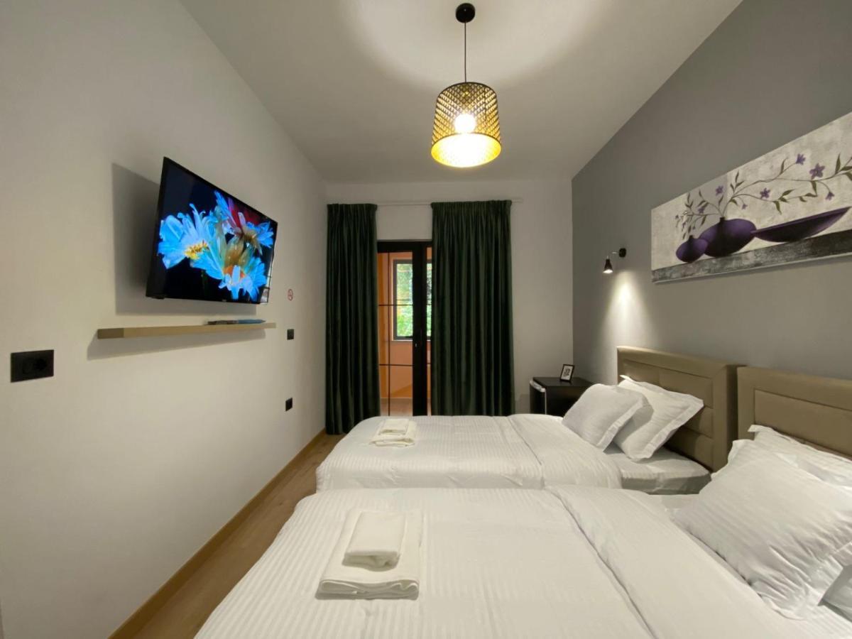 Vila Jasmine Tirana Extérieur photo
