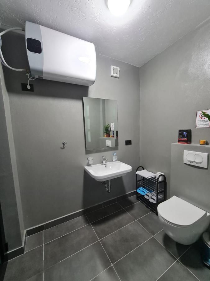 Vila Jasmine Tirana Extérieur photo